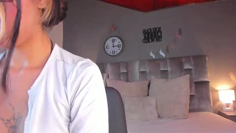 PARIS online show from 02-10-25, 07:38