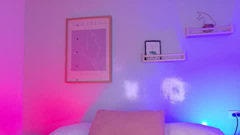 PARIS online show from 03-14-26, 08:03