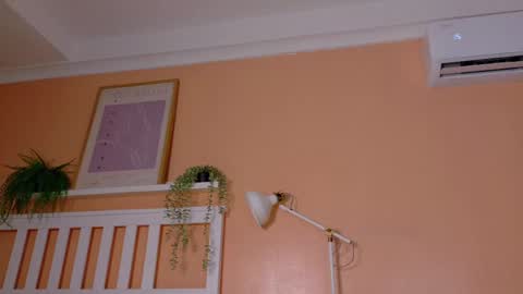 PARIS online show from 03-17-26, 07:39