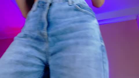 PARIS online show from 03-23-26, 08:02