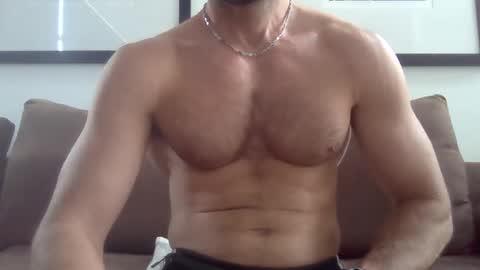 Porn Actor 21cm Hetero online show from 02-11-25, 07:02