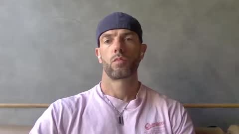 Porn Actor 21cm Hetero online show from 01-07-26, 09:45