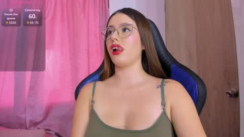 Paris online show from 11-28-25, 06:54