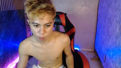 Snapshot of parkseo_yeon chatting on 09-22-25, 01:07 HENRY online show from 09-22-25, 01:07