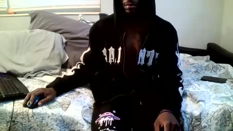 Snapshot of parlaytellio chatting on 02-11-26, 04:56 Parlay Tellio online show from 02-11-26, 04:56