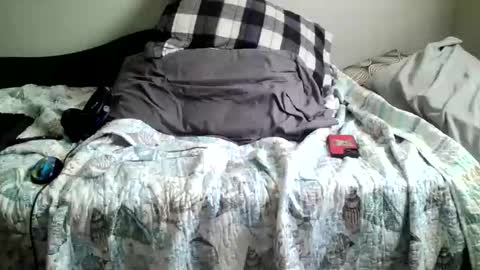 Snapshot of parlaytellio chatting on 03-26-26, 08:36 Parlay Tellio online show from 03-26-26, 08:36