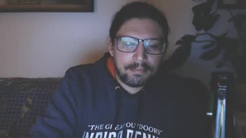 Snapshot of parry555 chatting on 10-31-25, 11:06 parry555 online show from 10-31-25, 11:06