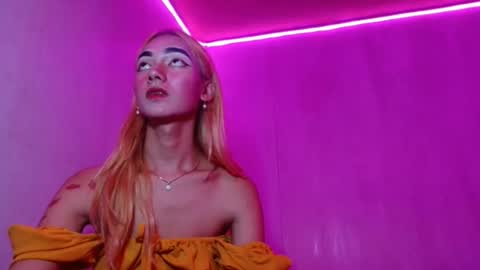pasadiria online show from 04-18-26, 01:04