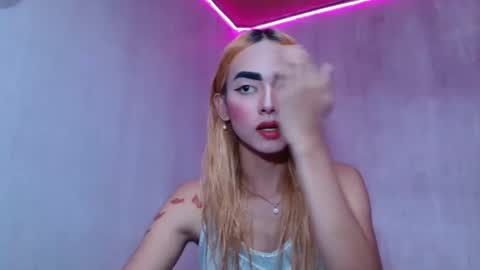pasadiria online show from 04-26-26, 05:49