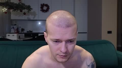 Pashka online show from 12-21-25, 10:33