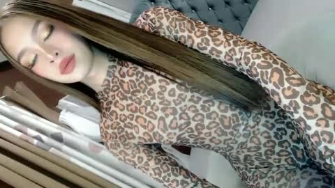 Tasty Alice online show from 01-24-25, 01:57