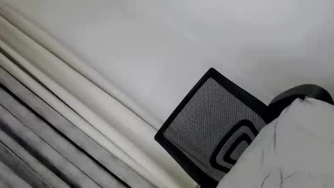 Tasty Alice online show from 10-09-25, 02:37