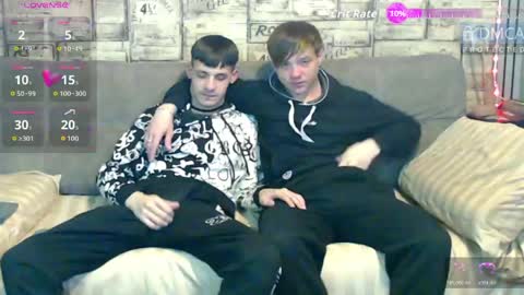 Max tall dark-haired guy with tattoos and Phil blond-haired online show from 05-11-26, 02:17