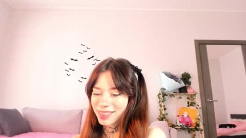 Bella online show from 10-30-25, 03:08