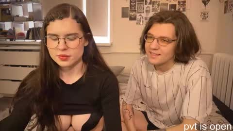 Zoe online show from 03-27-26, 10:37