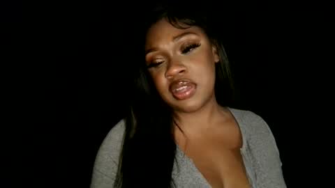 Snapshot of passionmula chatting on 09-13-25, 05:18 Passion online show from 09-13-25, 05:18