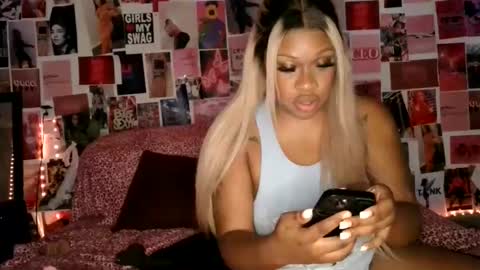 Snapshot of passionmula chatting on 11-04-25, 09:14 Passion online show from 11-04-25, 09:14