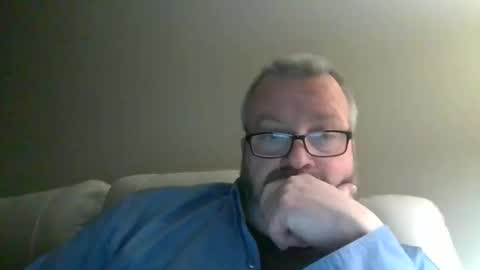 Snapshot of passporttraveler1 chatting on 02-20-26, 03:03 passporttraveler1 online show from 02-20-26, 03:03
