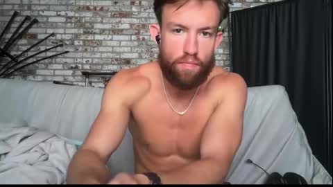 Snapshot of patcums chatting on 10-20-25, 09:04 patcums online show from 10-20-25, 09:04