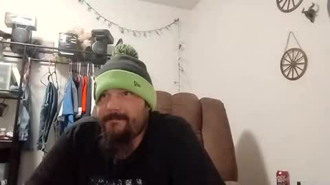 Snapshot of patr272027 chatting on 11-12-25, 04:35 patr272027 online show from 11-12-25, 04:35