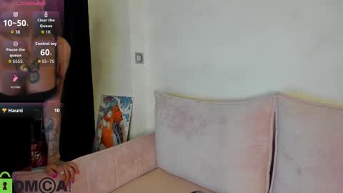 Snapshot of patricia_cox chatting on 10-14-25, 08:20 Patricia GMT2 Wed-Thu 5-11am Sat-Mon 5-11am online show from 10-14-25, 08:20