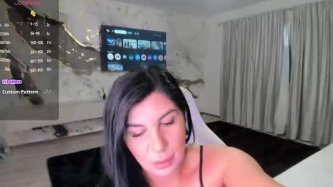 Snapshot of patriciakeys chatting on 05-31-26, 02:31 Patricia online show from 05-31-26, 02:31