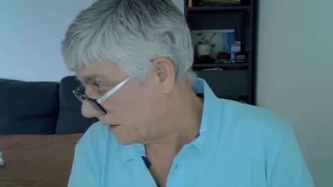 patrick5275 online show from 02-20-25, 01:40