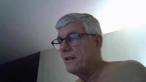 patrick5275 online show from 10-10-25, 05:50