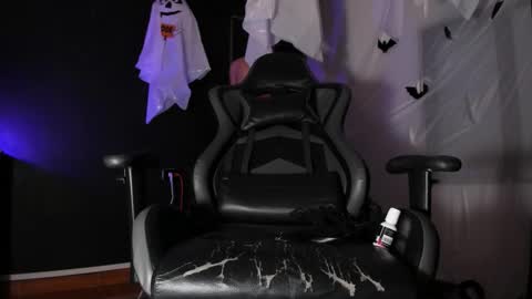 Snapshot of patricksherman chatting on 10-30-25, 06:41 Patrick sherman online show from 10-30-25, 06:41