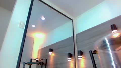 PatrickXX 1 online show from 10-31-25, 08:54