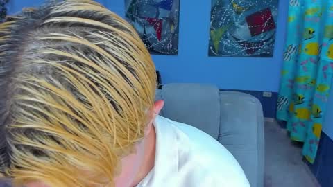 .... online show from 09-21-25, 06:53