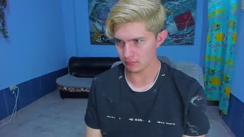 .... online show from 10-11-25, 07:51