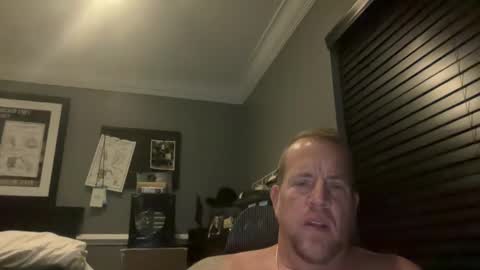 Snapshot of pats69cc chatting on 09-16-25, 02:12 pats69cc online show from 09-16-25, 02:12