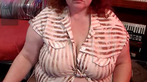 Snapshot of patsyorose chatting on 02-24-26, 05:16 PatsyORose online show from 02-24-26, 05:16