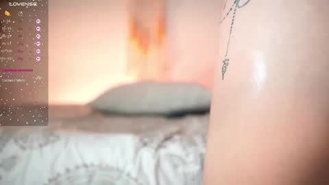 Snapshot of pau__1 chatting on 12-13-25, 08:04 Paula online show from 12-13-25, 08:04