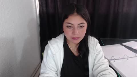 pau cute online show from 11-06-25, 08:10