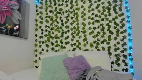 paulina online show from 09-15-25, 02:00
