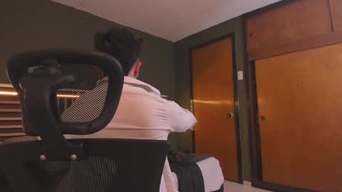 Paul online show from 01-13-25, 01:39