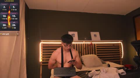 Paul online show from 03-12-25, 03:29