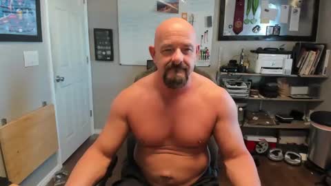 Justeffingaround online show from 02-28-25, 03:59