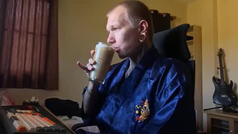 Paul online show from 02-03-26, 07:13