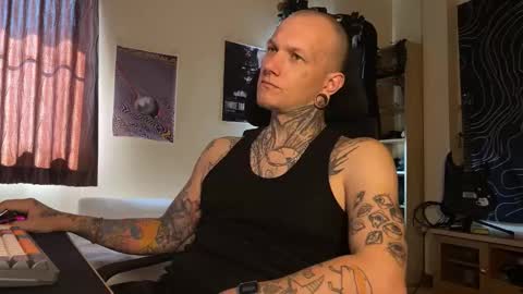 Snapshot of paul_razor chatting on 02-10-26, 03:21 Paul online show from 02-10-26, 03:21