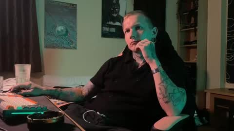 Paul online show from 05-04-26, 02:13