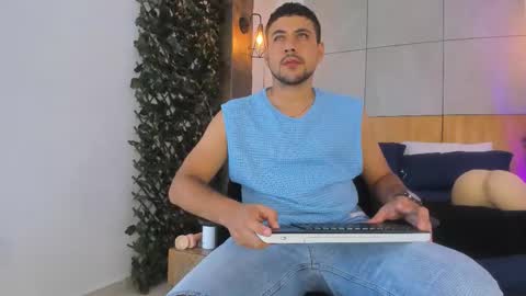 Paul Rivera online show from 02-04-26, 02:06