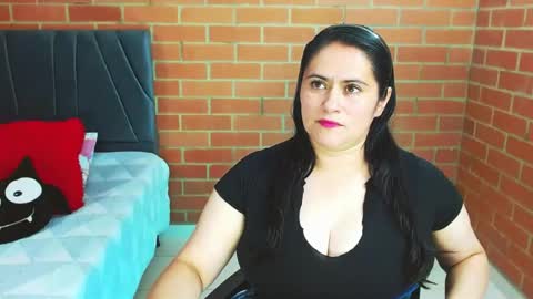 paula__117 online show from 08-05-26, 12:46
