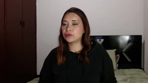 PAULA online show from 05-05-26, 03:14