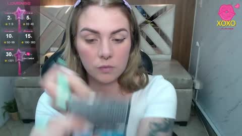 Paula online show from 05-07-26, 04:12