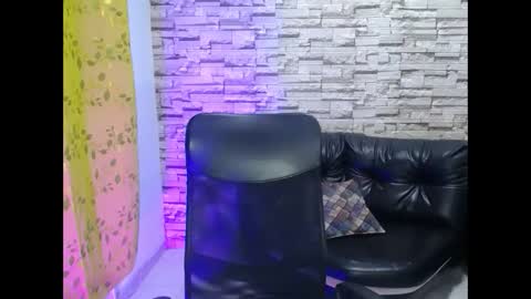 paula ross online show from 05-13-26, 01:03