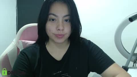 paula_torrez online show from 02-18-25, 05:31