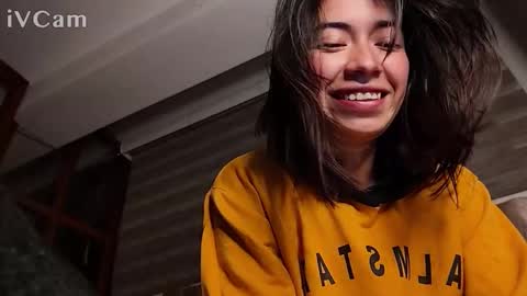 Snapshot of paulette_diaz_ chatting on 02-27-26, 03:17 Pau online show from 02-27-26, 03:17